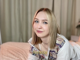 Annieclar