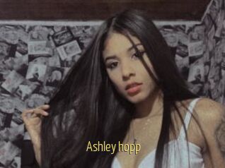 Ashley_hopp