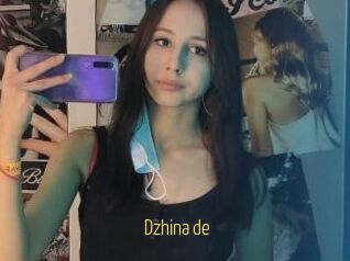 Dzhina_de