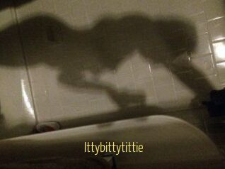 Ittybittytittie