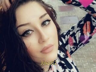 Julia982