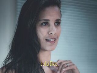 Julia_Dias