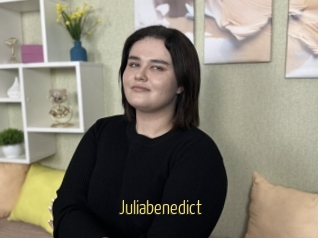Juliabenedict