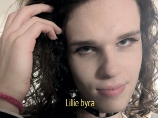 Lillie_byra