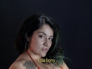 Lola_bony