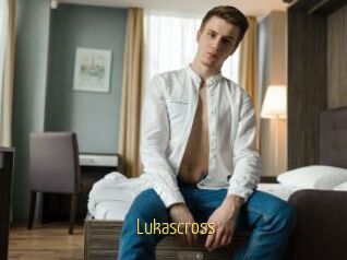 Lukascross