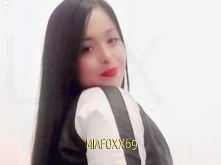 MIAFOXX69