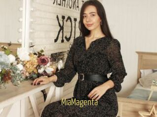 MiaMagenta