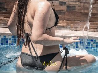 Mia_Dias