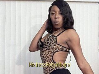 MistressRobynMoore