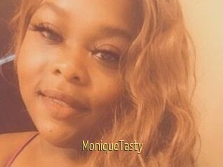 MoniqueTasty