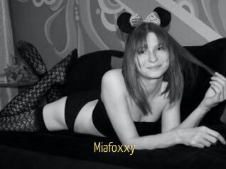 Miafoxxy