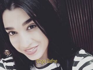 Ozge_Dafne