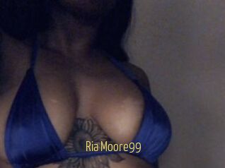 Ria_Moore99