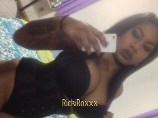 RickiRoxxx