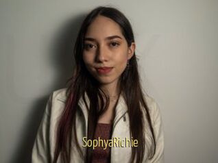 SophyaRichie
