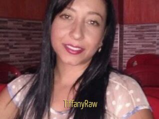 Tiffany_Raw