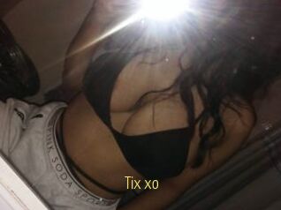 Tix_xo