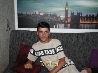 Tony_Tyler