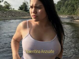 Valentina_Anzuate