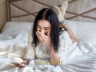 Vikki_WetForU