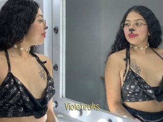 Violeteuks
