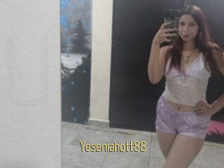 Yeseniahott88