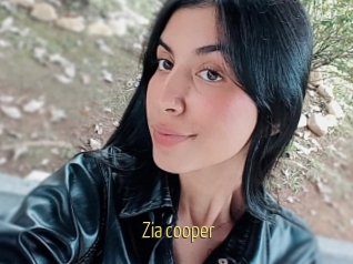 Zia_cooper